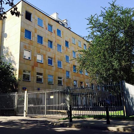 Lovely Garden Flat Near Royal Park Varsóvia Exterior foto