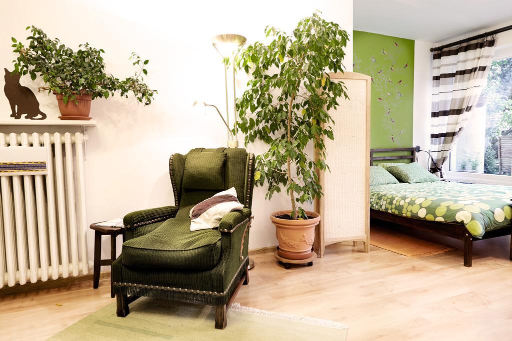 Lovely Garden Flat Near Royal Park Varsóvia Quarto foto